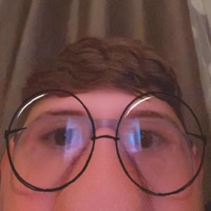 Meet your Posher, Jake